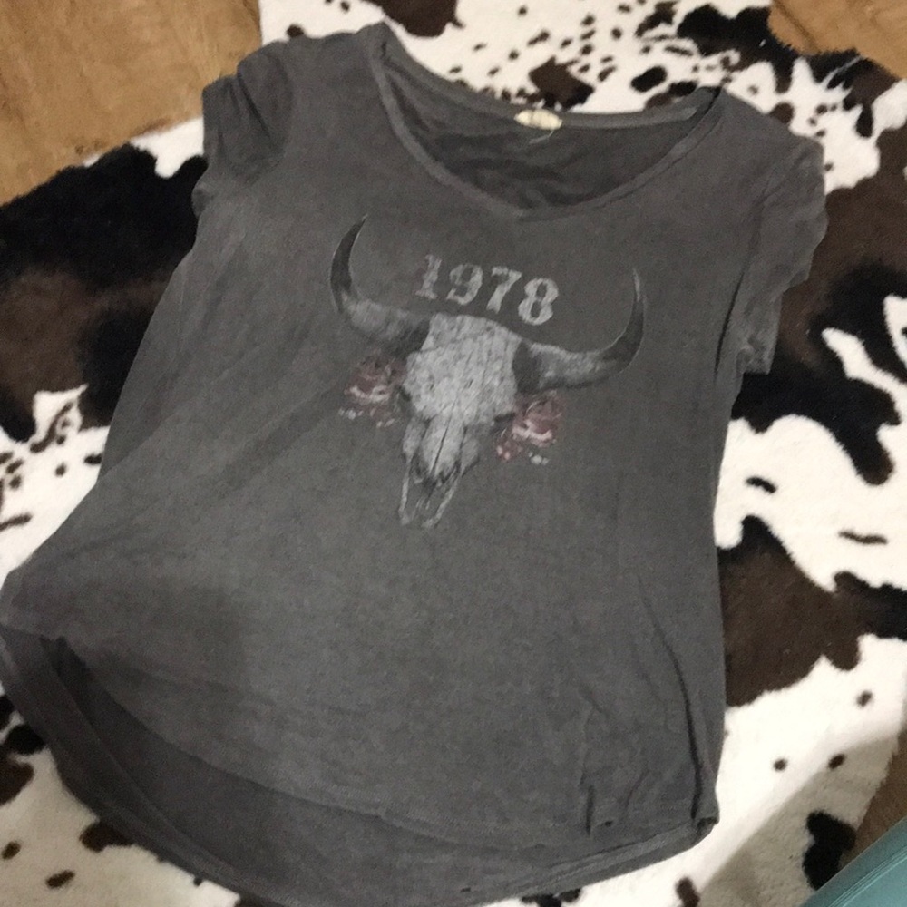 Short sleeve top